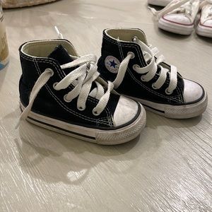 Toddler size 4 high top converse